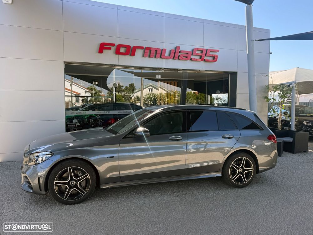 Mercedes-Benz C 300 de AMG Line - 2