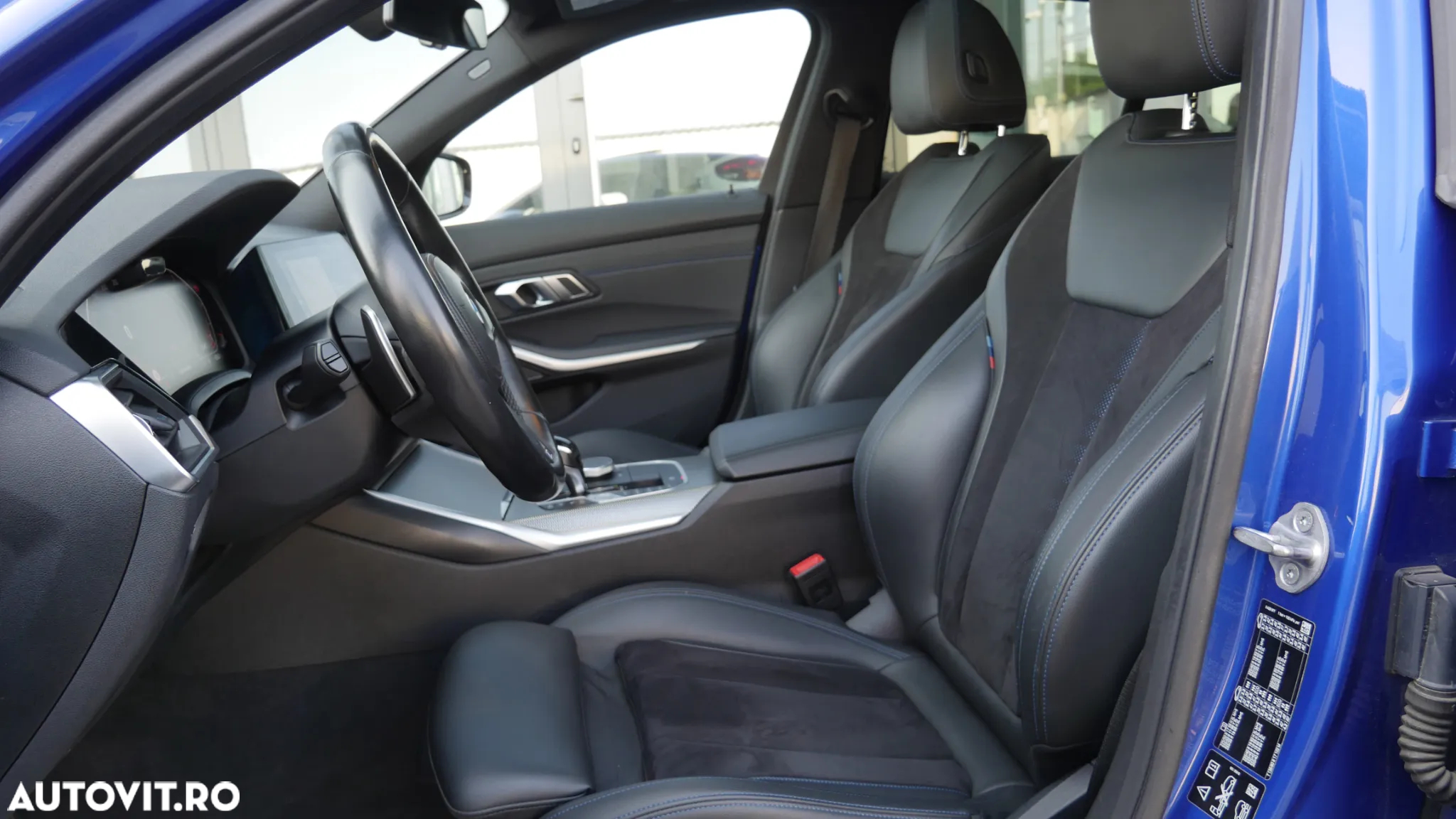 BMW Seria 3 330i xDrive Aut. M Sport - 3