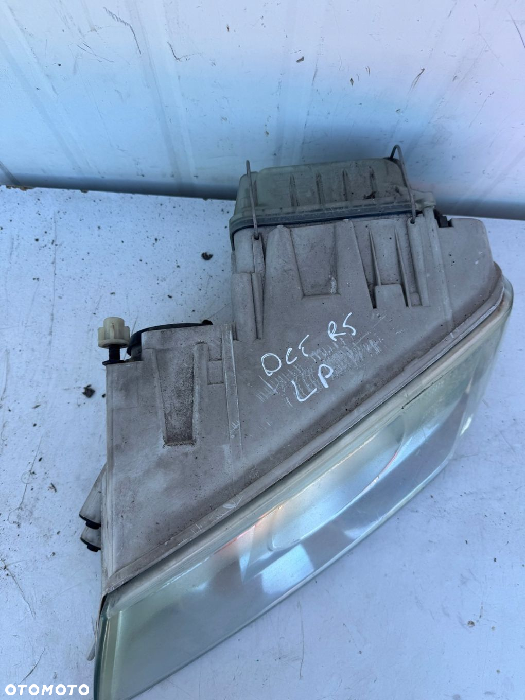 LAMPA LEWY LEWA PRZÓD SKODA OCTAVIA II - WAWA - 3