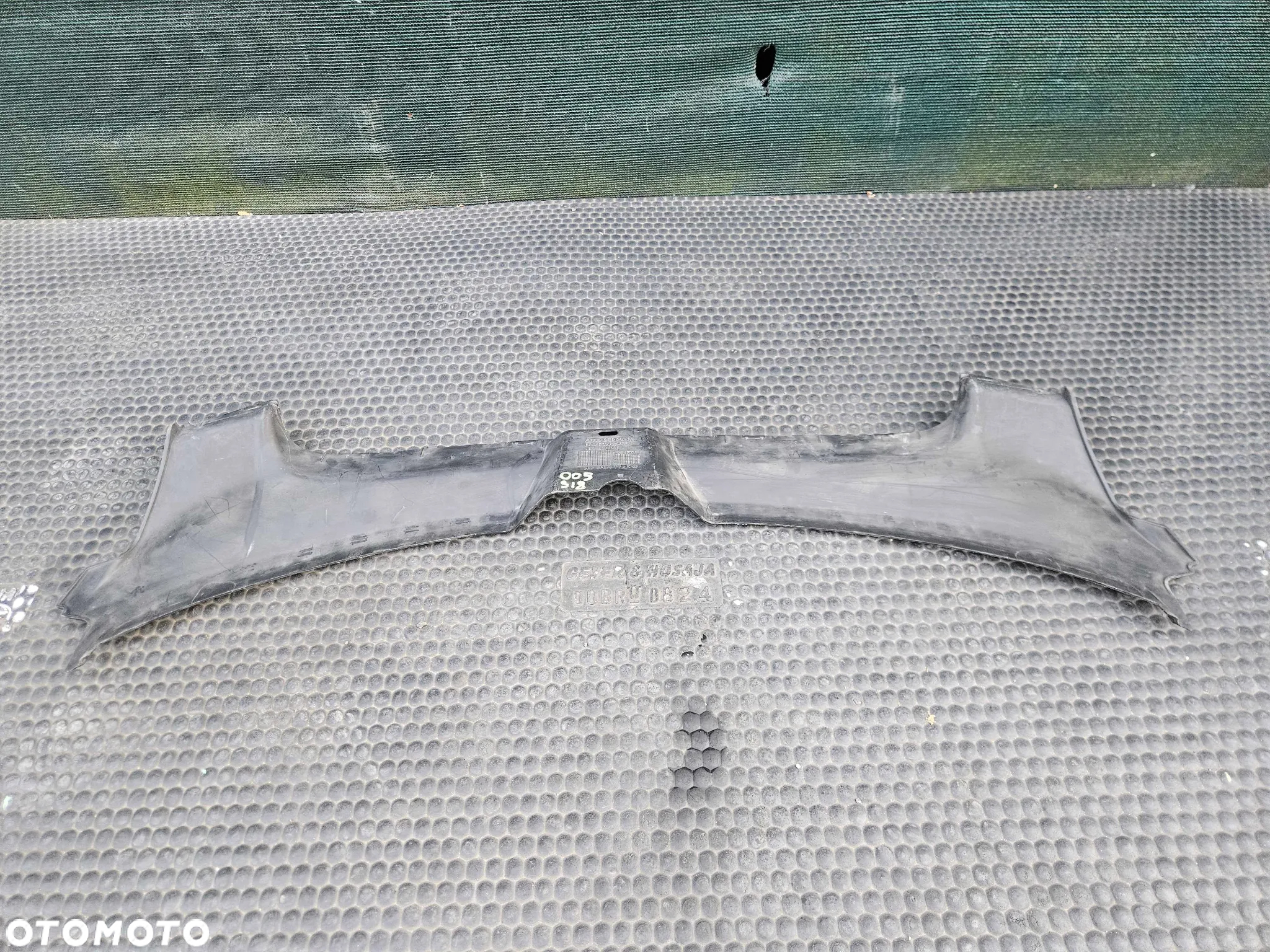 Oslona 4F0807081 Pasa Przedniego Zderzaka Nakladka Maskownica Zamek Audi A6 C6 2005r - 13