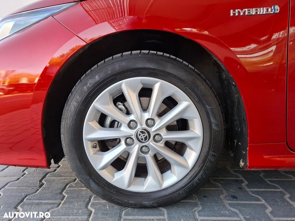 Toyota Corolla Sedan 1.8 HSD Dynamic - 5