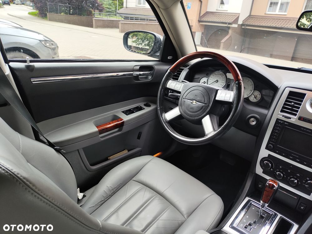 Chrysler 300C 3.0 V6 CRD - 8