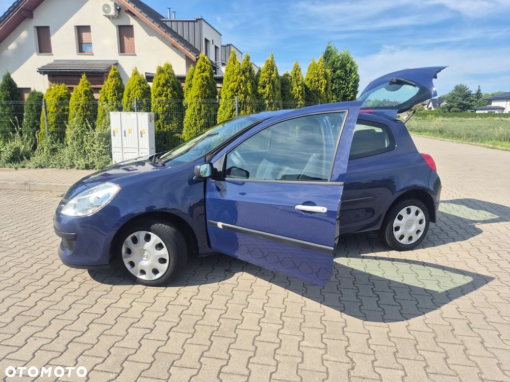 Renault Clio 1.2 16V 75 Dynamique - 16