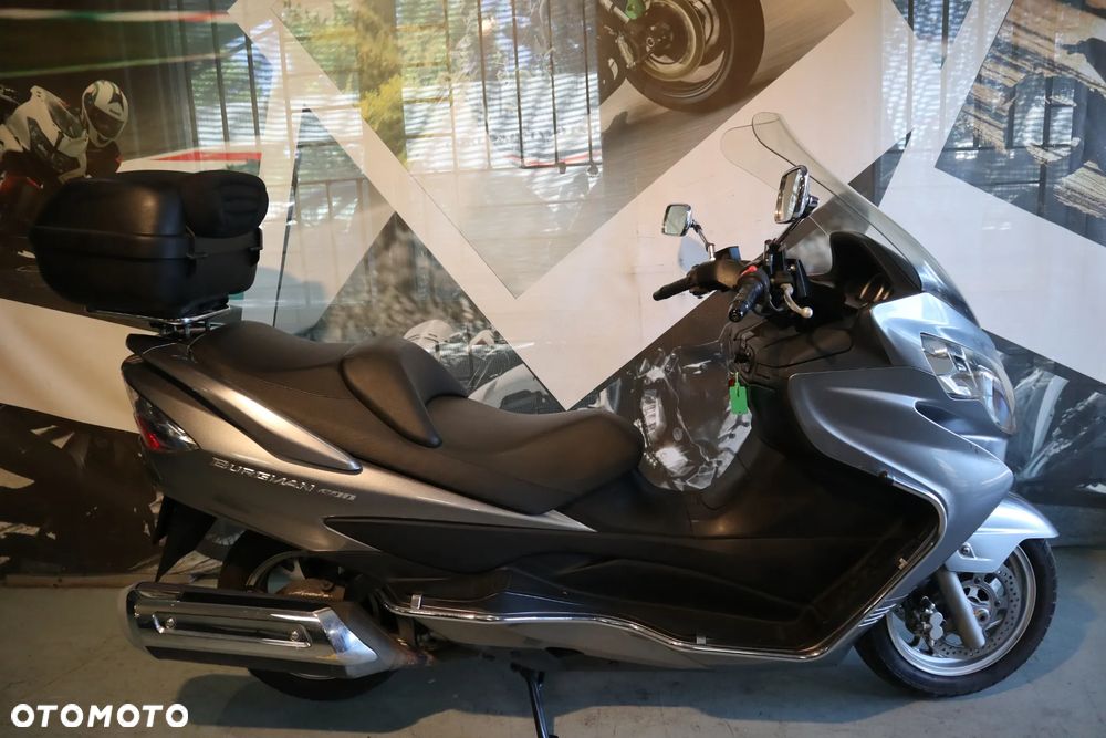 Suzuki Burgman - 15