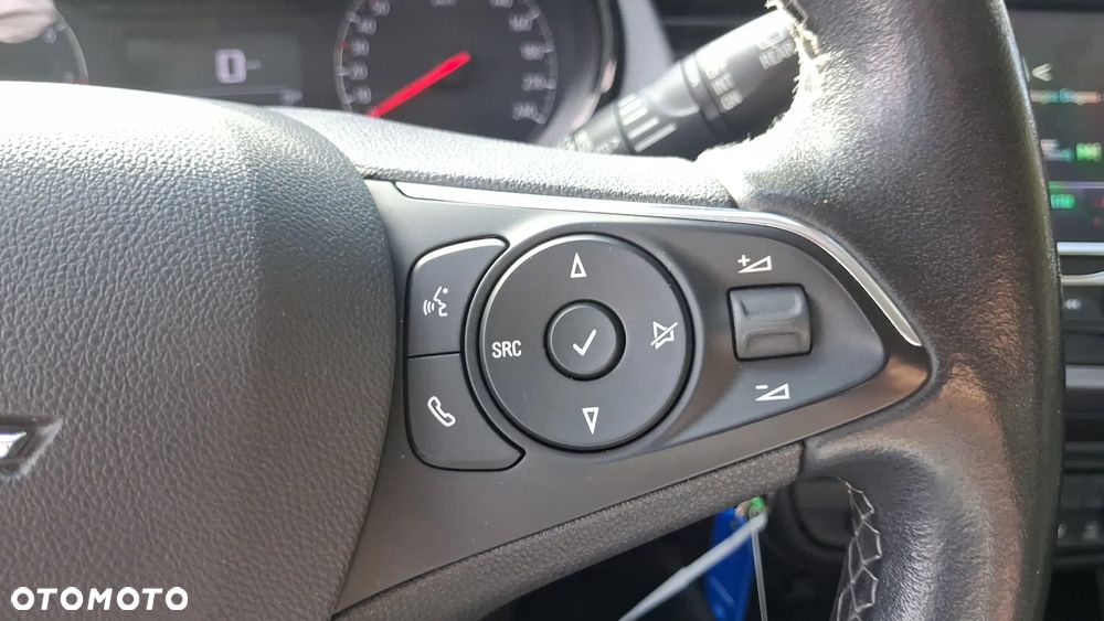 Opel Crossland X - 29