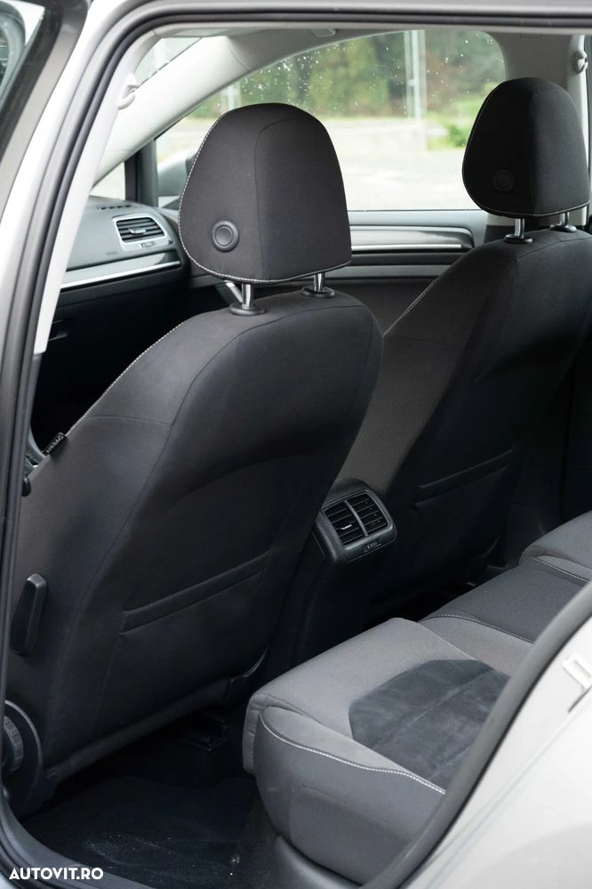 Volkswagen Golf 1.6 TDI DSG BMT Highline - 25