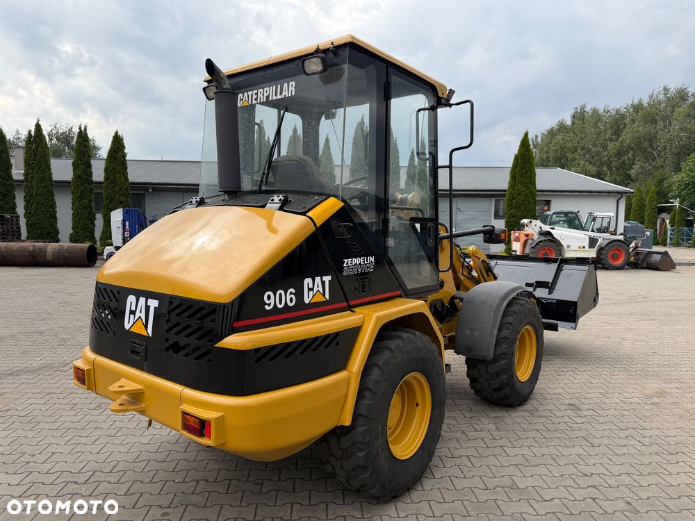 Caterpillar 906 - 2