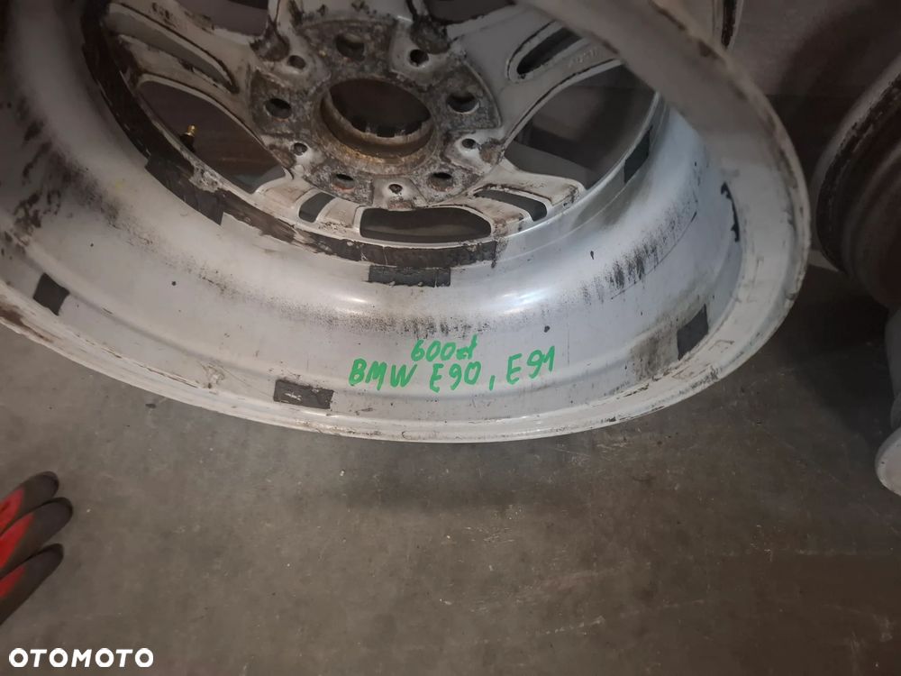 Felgi aluminiowe R16 16cali 5x120 ET31 7,0x16 BMW E90 E91 rok 2009 nr 6780907 - 8