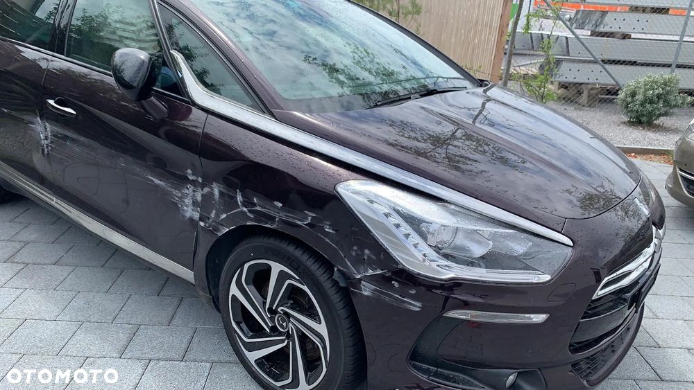 Citroën DS5 2.0 HDi Hybrid4 SportChic MCP - 22
