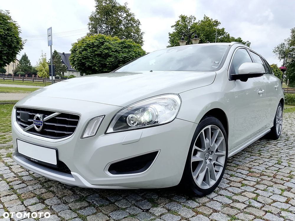 Volvo V60 - 16