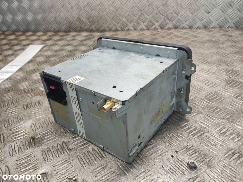 RADIO ODTWARZACZ  VOLKSWAGEN PASSAT B6 - 2