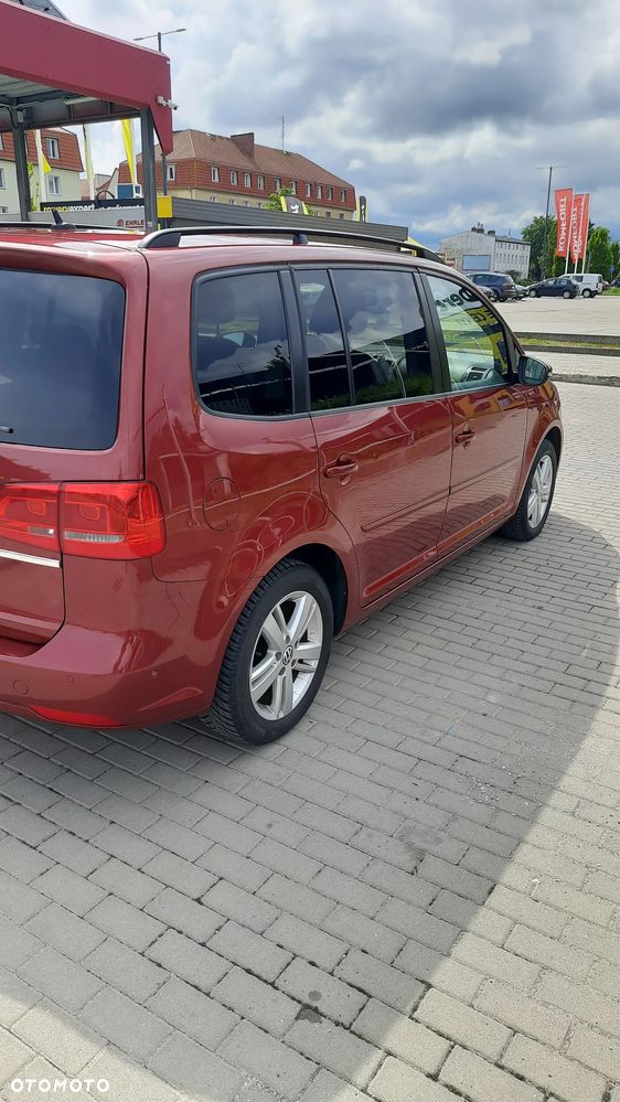 Volkswagen Touran 1.4 TSI MATCH - 6