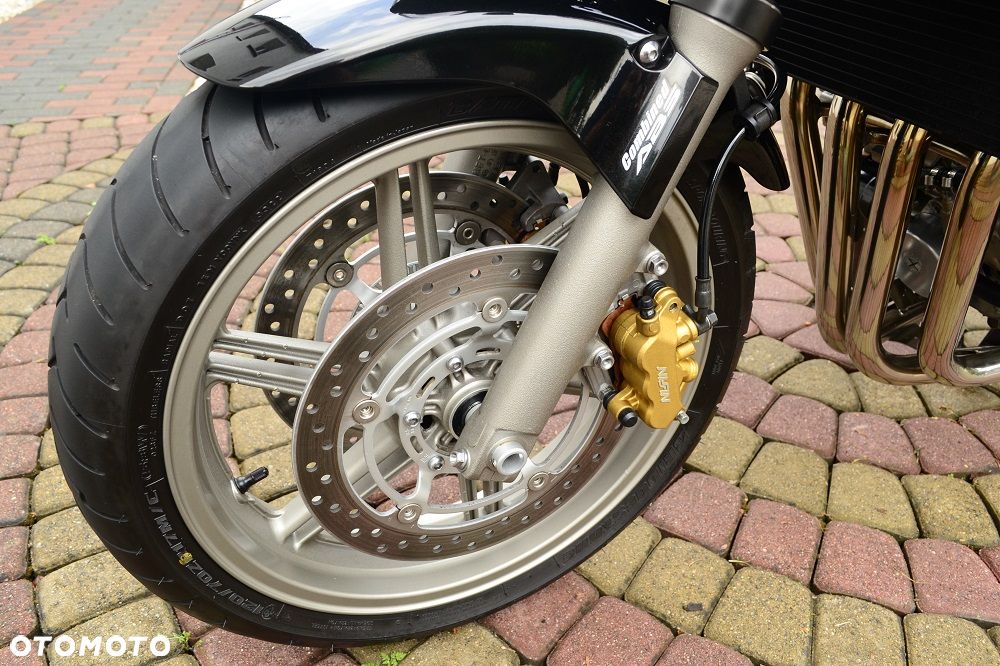 Honda CBF - 12