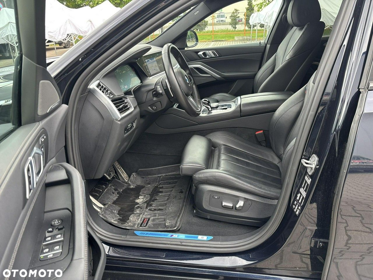 BMW X6 - 11