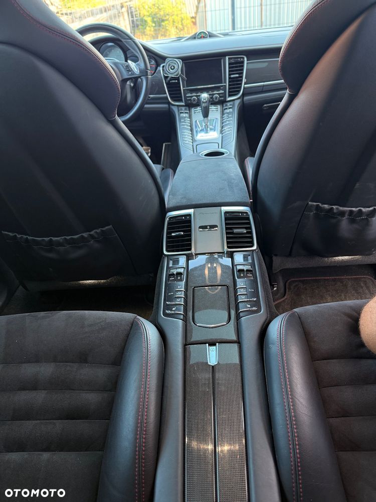 Porsche Panamera ver-gts-pdk - 8