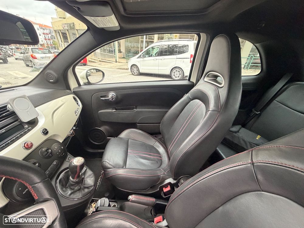 Abarth 500 1.4 T-Jet - 21