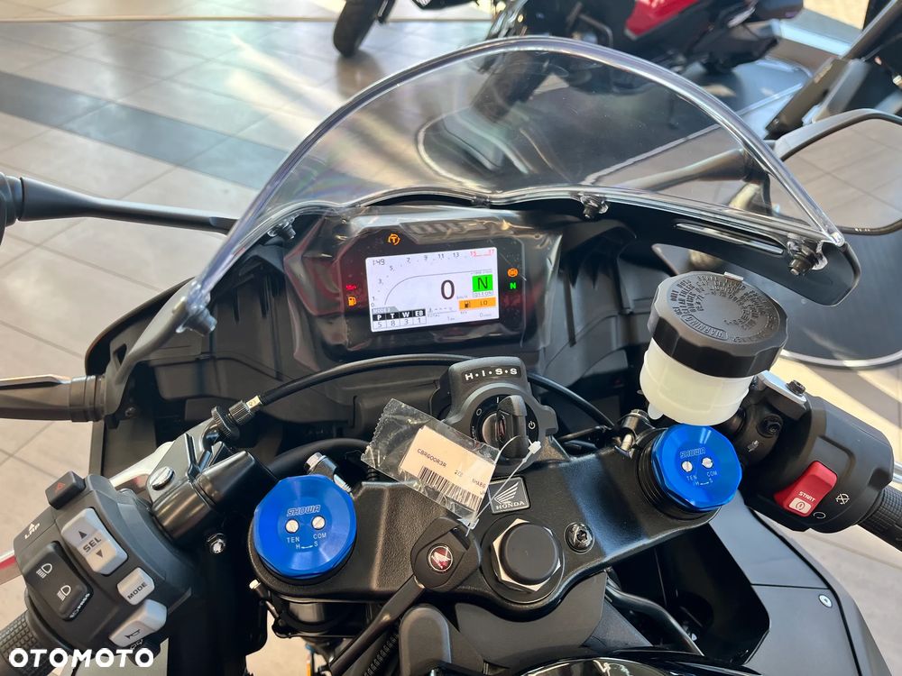 Honda CBR - 15