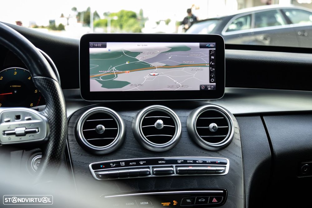 Mercedes-Benz C 220 d AMG Line - 18