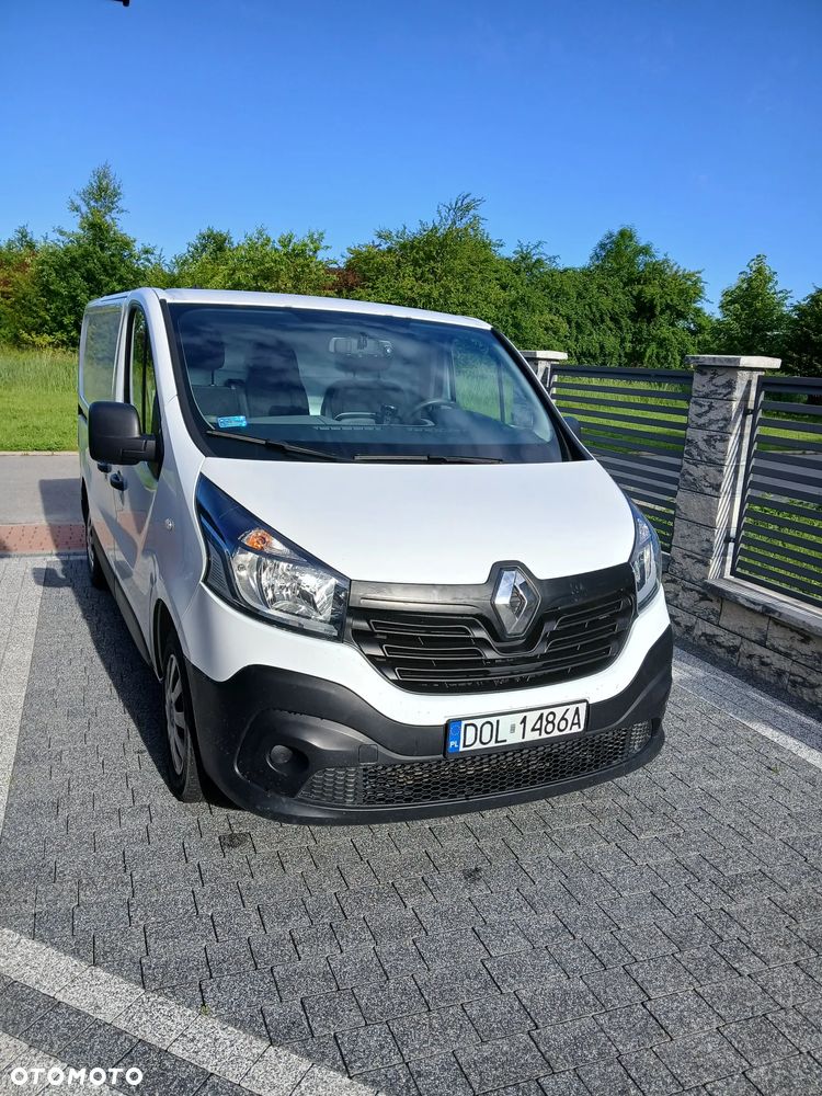 Renault Trafic - 1