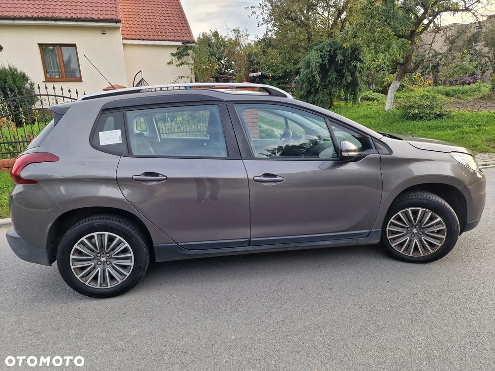 Peugeot 2008 1.6 BlueHDi Style - 5