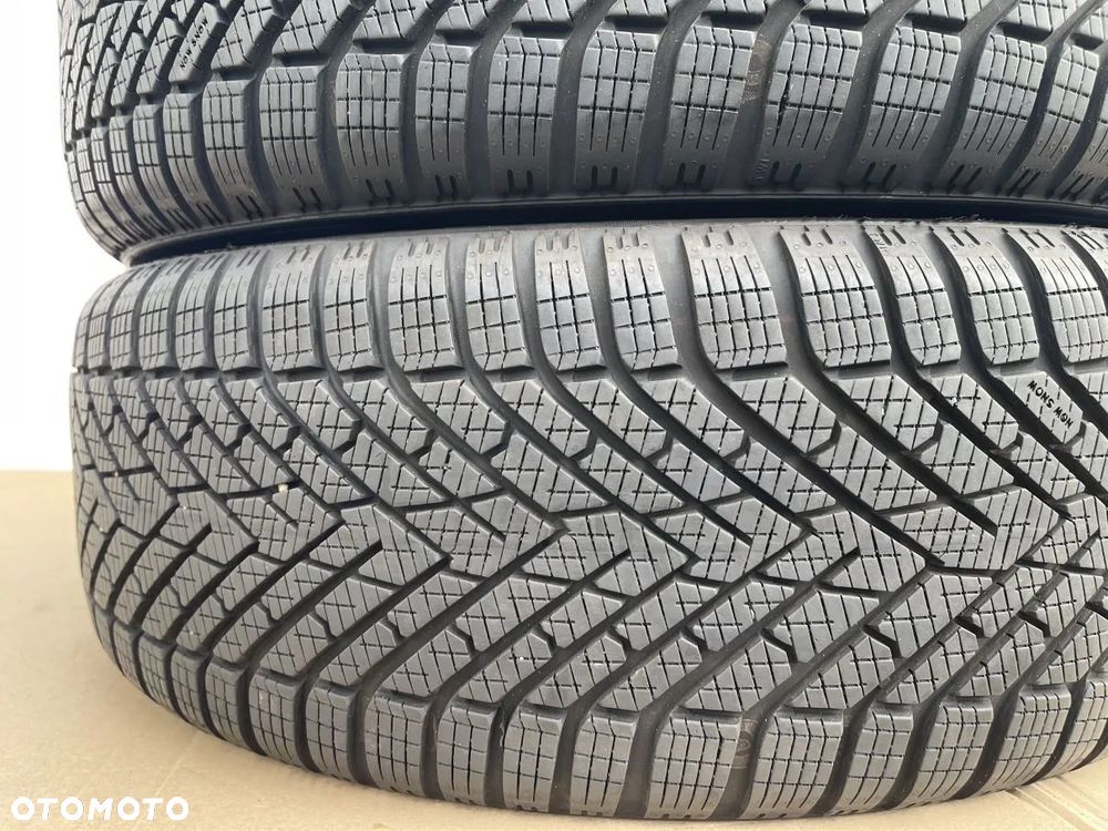 OPONY 205/65/17 205/65R17 100H PIRELLI WINTER CINTURATO 2 - 3