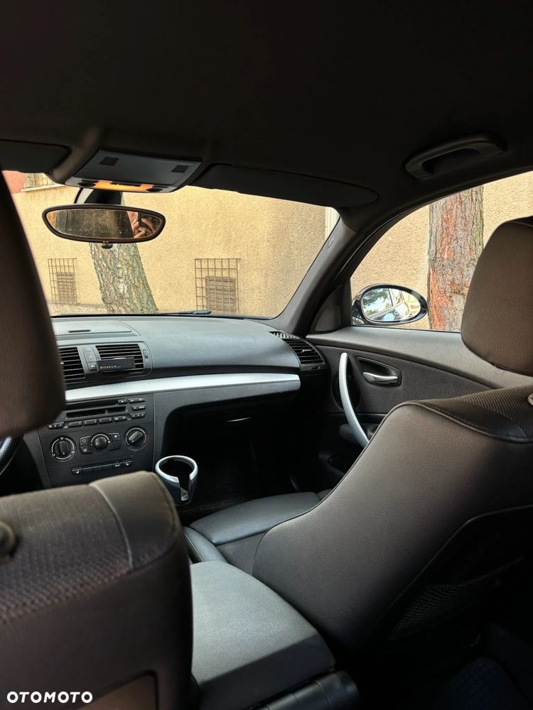 BMW Seria 1 116i - 14