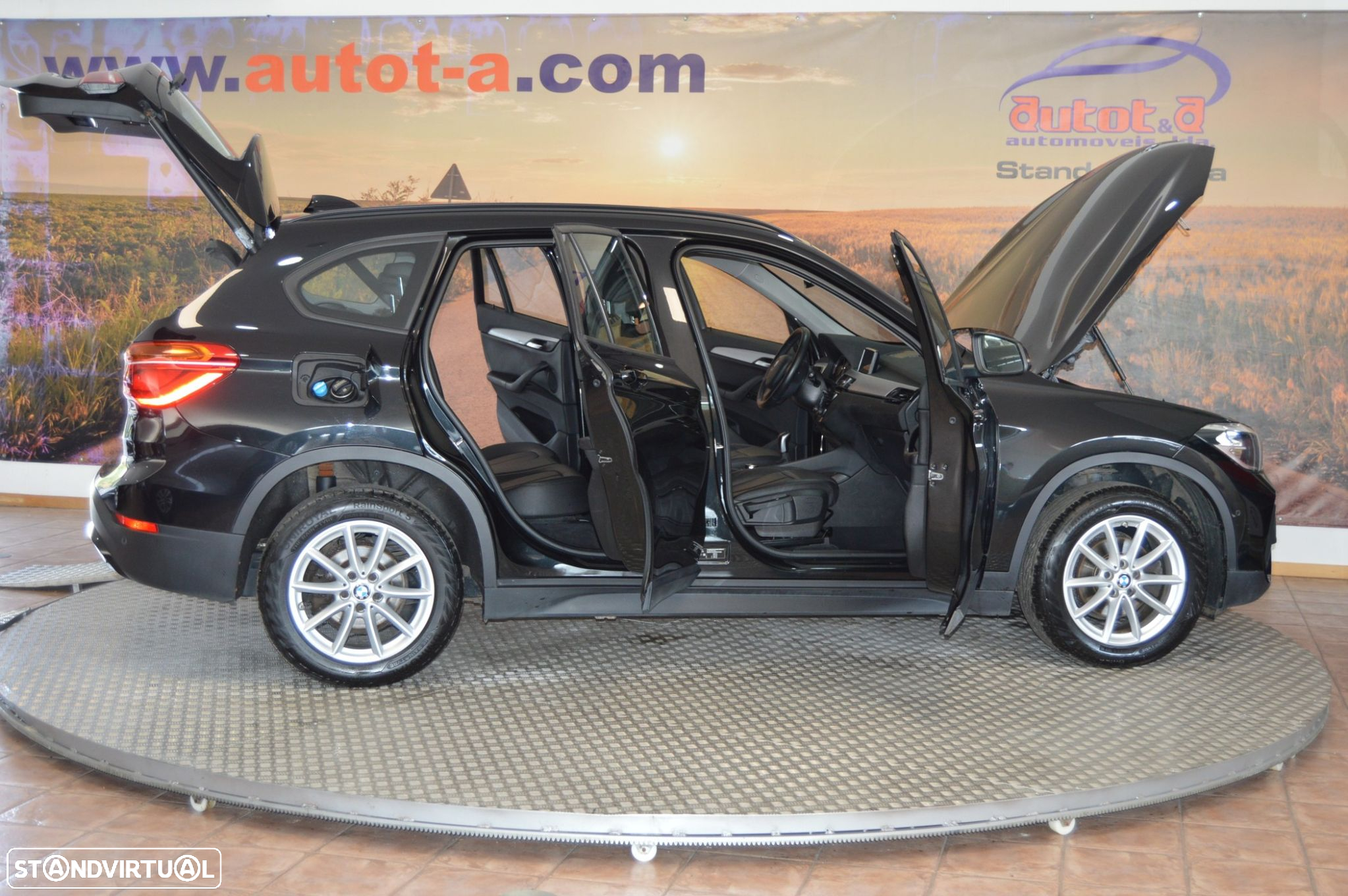 BMW X1 16 d sDrive Advantage - 14