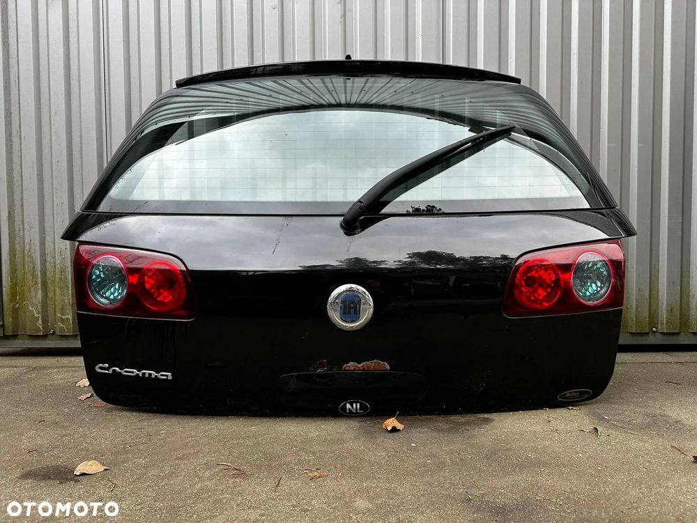 Klapa Bagażnika Kompletna Fiat Croma II Kolor 601/F - 1