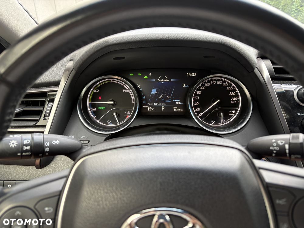 Toyota Camry 2.5 Hybrid Executive CVT - 8