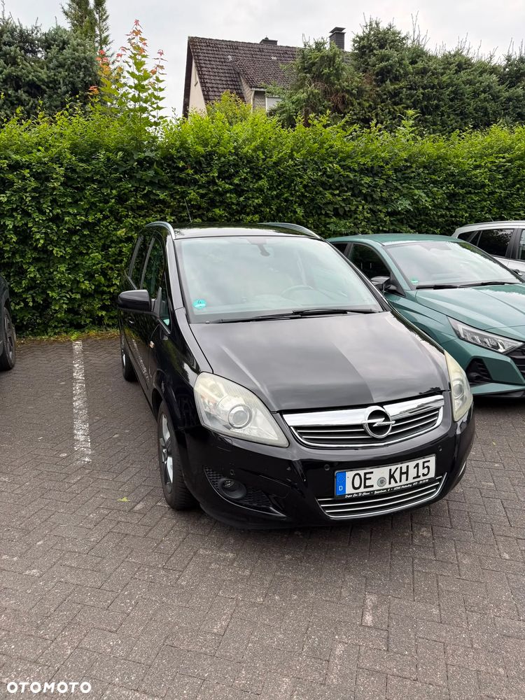 Opel Zafira 1.8 Design Edition - 2