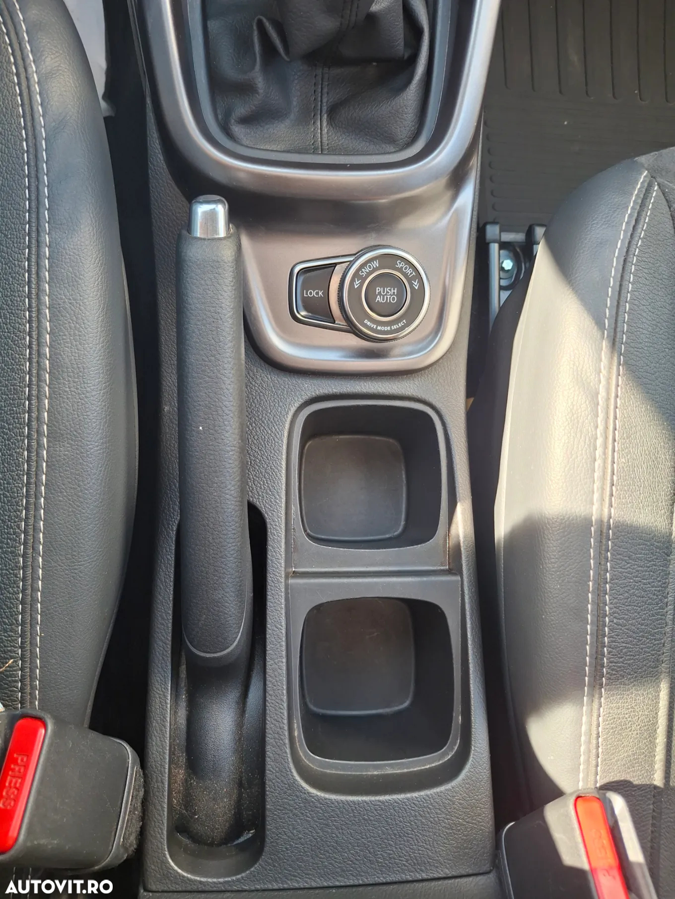 Suzuki Vitara 1.4 Boosterjet AllGrip MHEV Luxus - 22