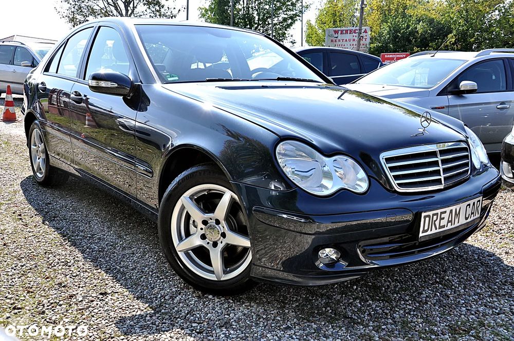 Mercedes-Benz Klasa C 200 Kompressor Automatik Classic Sport Edition + - 6