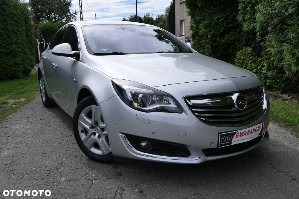 Opel Insignia 1.6 T Cosmo S&S - 12