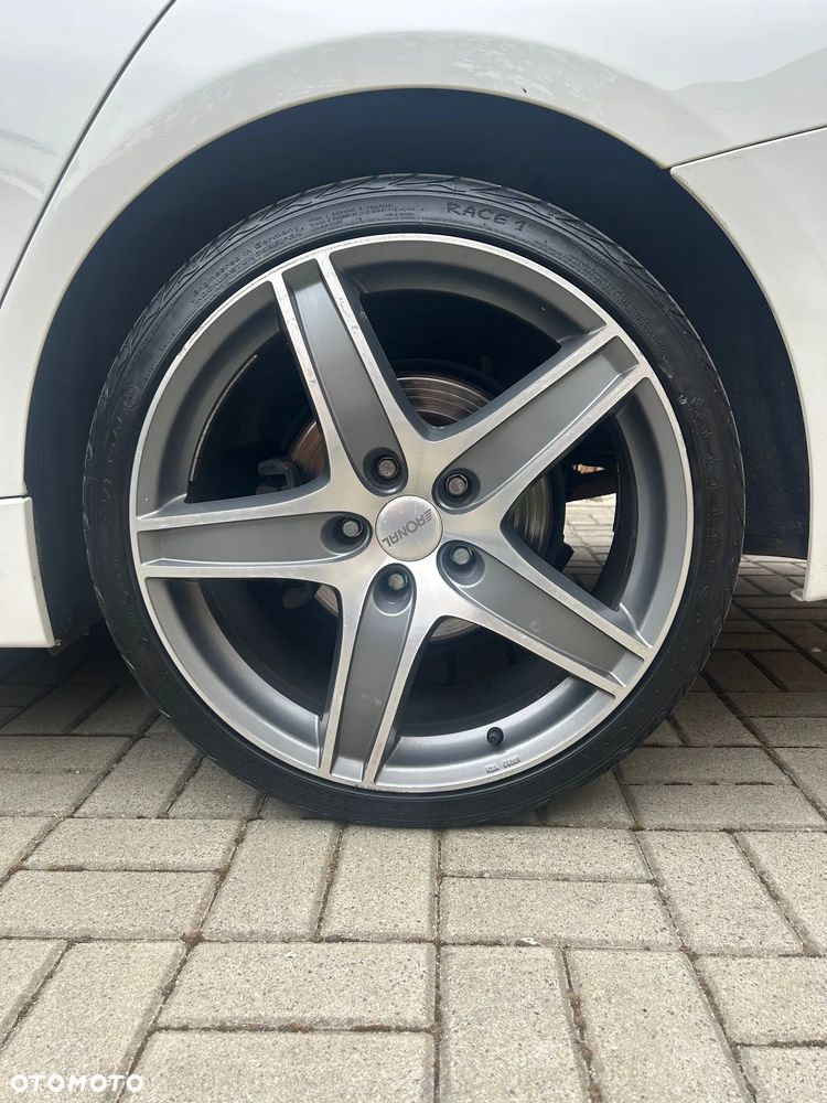 BMW Seria 3 318i Sport Line - 25