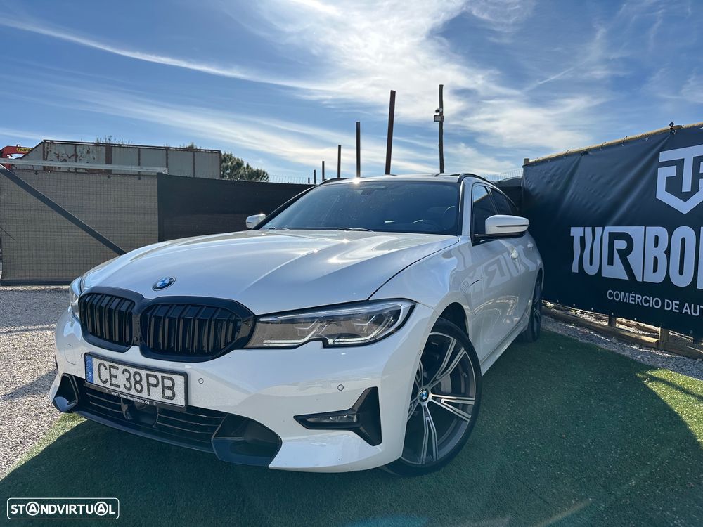 BMW 330 e Aut. Sport Line - 1