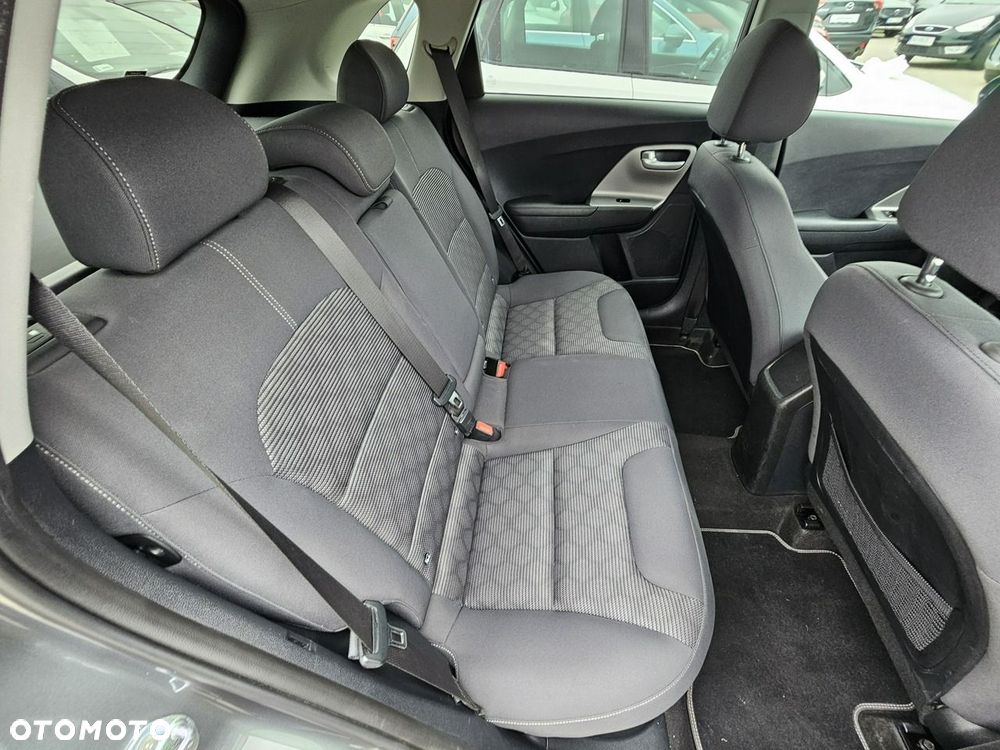 Kia Niro - 13