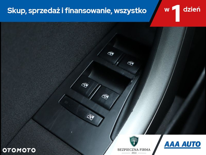 Opel Astra - 17