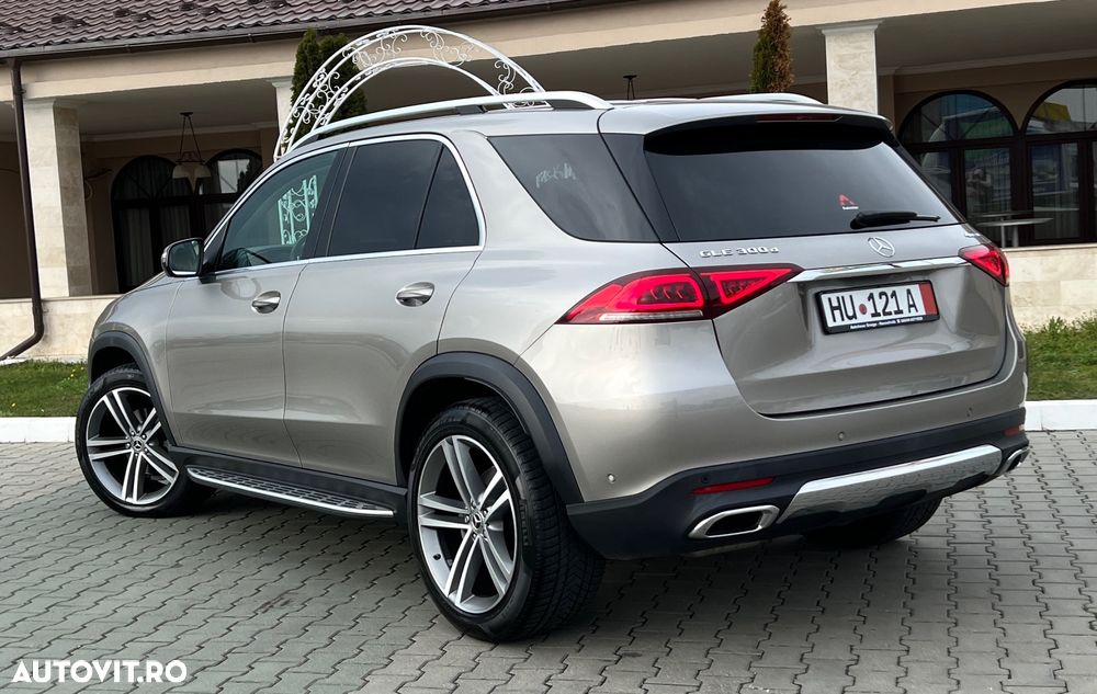 Mercedes-Benz GLE 300 d 4Matic 9G-TRONIC Exclusive - 3