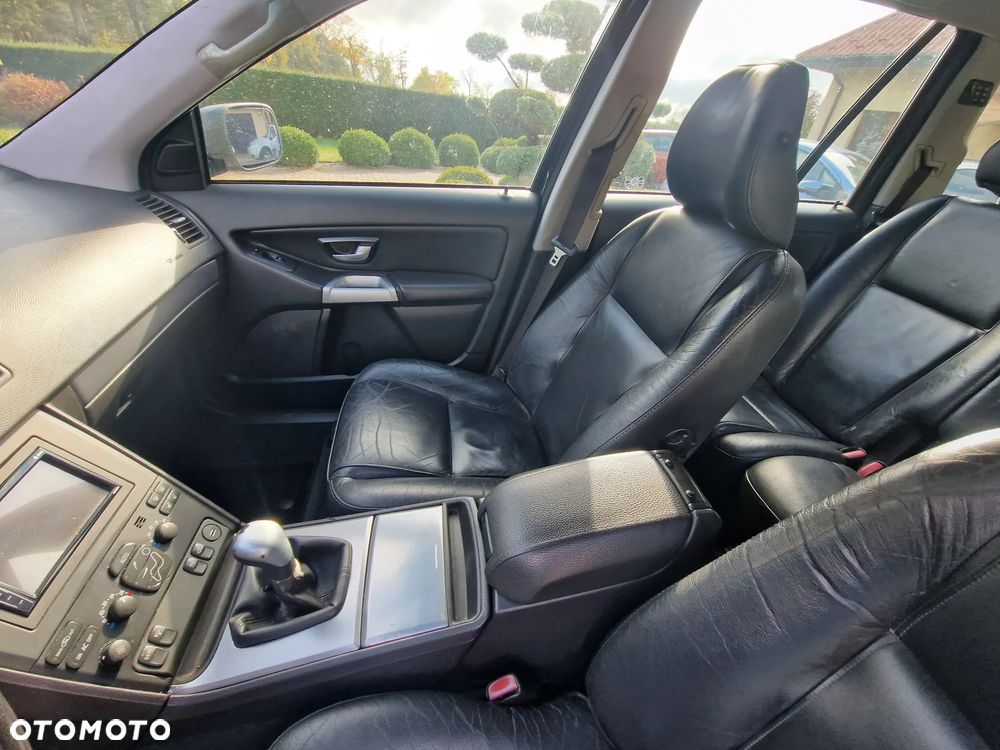 Volvo XC 90 - 23