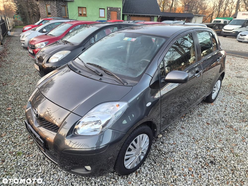 Toyota Yaris 1.33 VVT-i Executive - 1