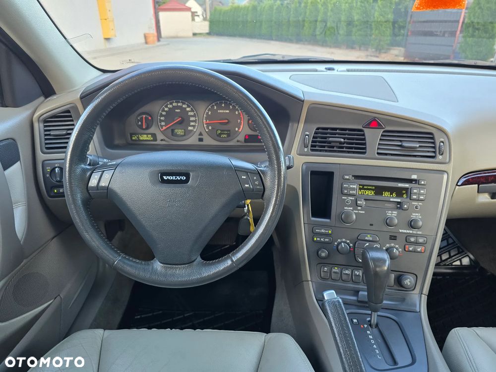 Volvo S60 2.4 Momentum - 22