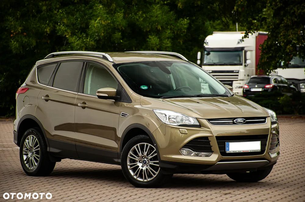 Ford Kuga 2.0 TDCi 4x4 Titanium - 12