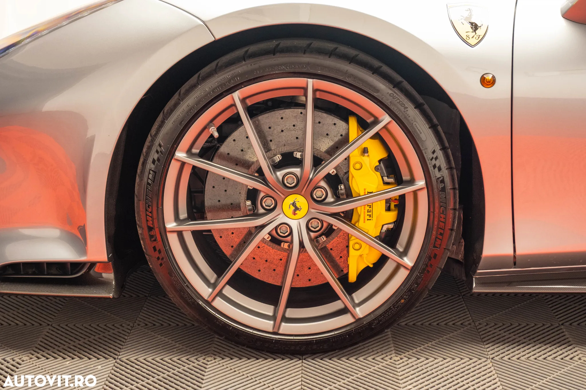 Ferrari 488 GTB - 8