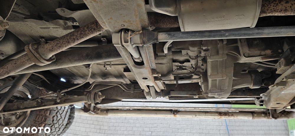 Hyundai Galloper - 5