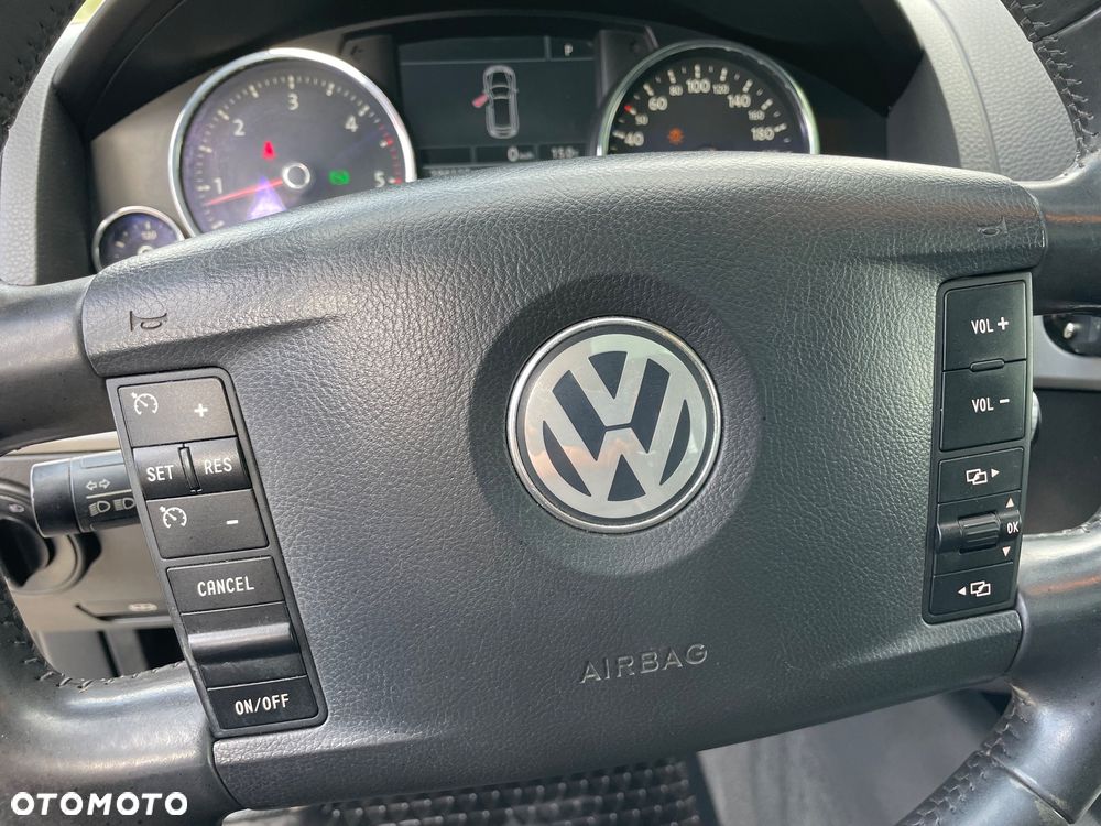 Volkswagen Touareg 2.5 R5 TDI DPF Perfect Tiptr - 16