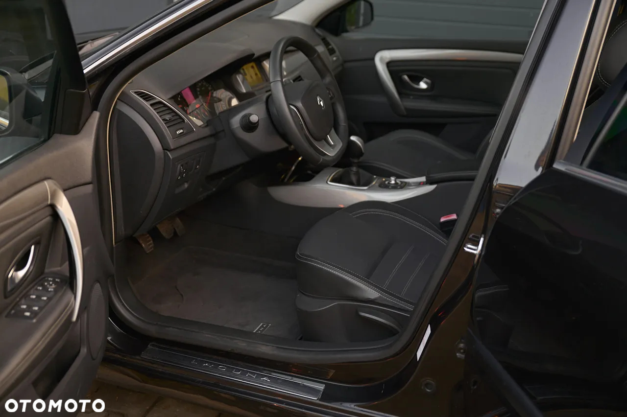 Renault Laguna dCi 150 FAP Dynamique - 14