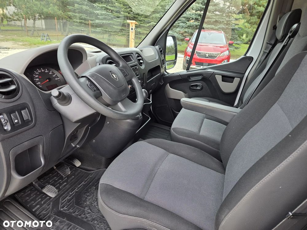 Renault Master - 9