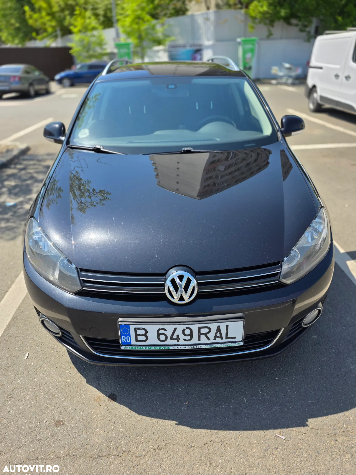 Volkswagen Golf 1.6 TDI BlueMotion Technology Comfortline - 2