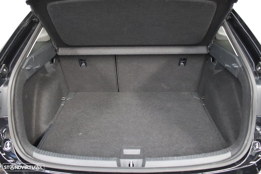 VW Taigo 1.0 TSI Urban DSG - 22