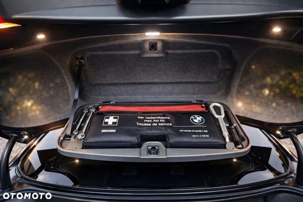 BMW Seria 7 760i L - 11